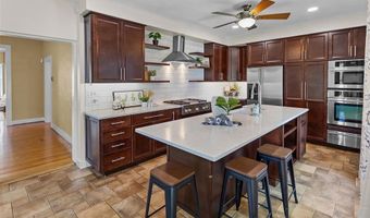 330 Alby St, Alton, IL 62002