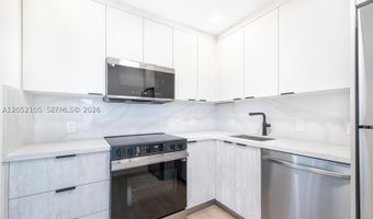 20400 W Country Club Dr 610, Aventura, FL 33180