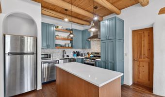 11 Los Altos, Arroyo Seco, NM 87514