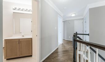 20152 BOXWOOD Pl, Ashburn, VA 20147