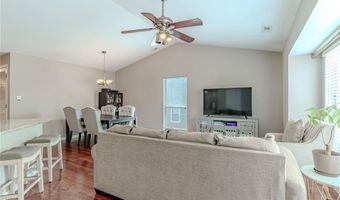 1332 Highland Oaks Dr D, Ballwin, MO 63021