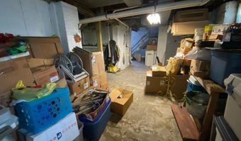 36 Prospect St, Andover, NJ 07801