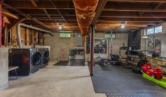 110 Pennsylvania Ave, Absecon, NJ 08201
