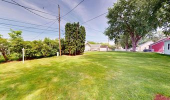 904 Clausen Ave, Albert Lea, MN 56007