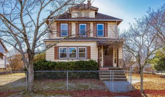 6 1st St, Aberdeen, NJ 07747