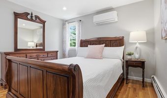 33 Simon Willard Rd, Acton, MA 01720