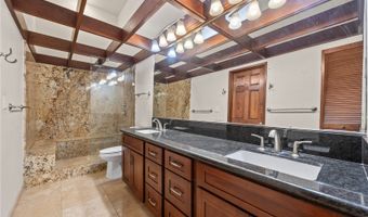 319 Kaelepulu Dr 202, Kailua, HI 96734