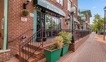 535 COLECROFT Ct, Alexandria, VA 22314