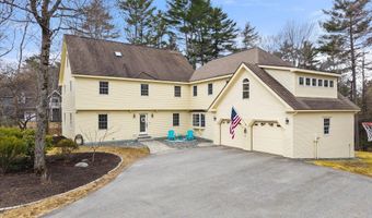 43 Darling Parke Dr, Bangor, ME 04401