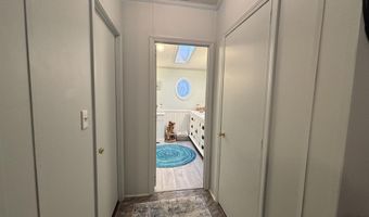 5 Freedom Ln, Belfast, ME 04915