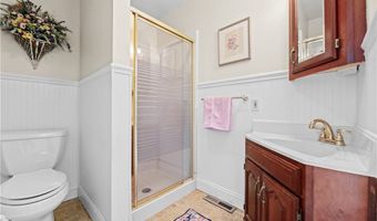 170 E Beech St NE, Alliance, OH 44601