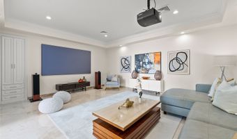 269 Kaialii Pl, Honolulu, HI 96821