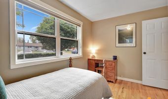 2515 Turnagain Pkwy, Anchorage, AK 99517