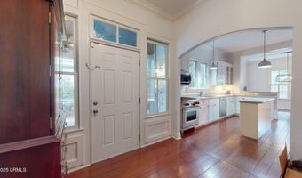 12 Fraser St, Beaufort, SC 29907