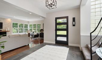 500 36th St NW, Austin, MN 55912