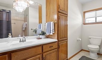 3321 Woodland Rd, Bartlesville, OK 74006
