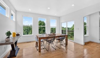 208 Berg Crossing Dr, Augusta, MO 63332