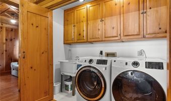 1472 Flowers Ave, Glenbrook, NV 89413
