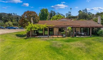 2113 David Dr, Escondido, CA 92026