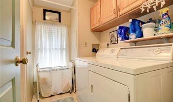 909 Dogwood Dr, Barefoot Bay, FL 32976