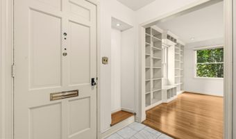 3316 N OHIO St N, Arlington, VA 22207