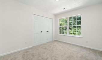 872 Windcroft Cir NW, Acworth, GA 30101