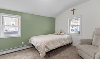 754 High St, Cumberland, RI 02864