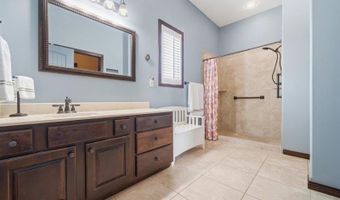 601 Stone Lake Cir, Augusta, KS 67010