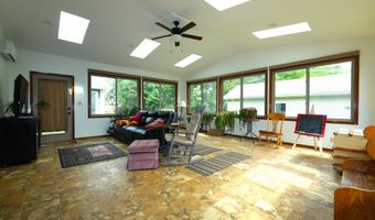 2003 Polk Dr, Ames, IA 50010