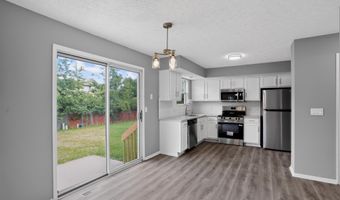 2724 Raphael Dr, Columbus, OH 43232