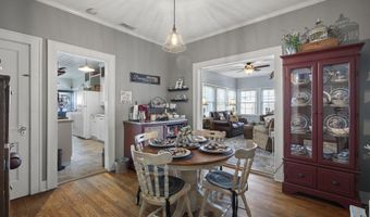 404 N Madison St, Athens, AL 35611