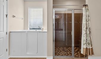 2300 PARKSIDE MEADOW Dr, Apopka, FL 32712