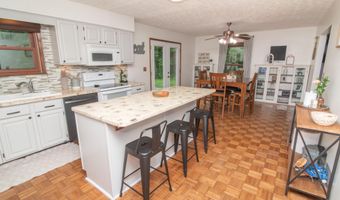 8576 E Main St, Alexandria, KY 41001