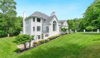 6801 CAPRI Pl, Bethesda, MD 20817
