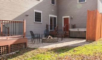 147 Fairway Dr, Auburn, ME 04210