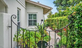 830 OAK St, Orlando, FL 32804
