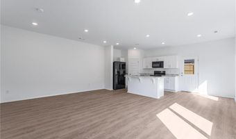 6800 SW Memphis Ave, Bentonville, AR 72713