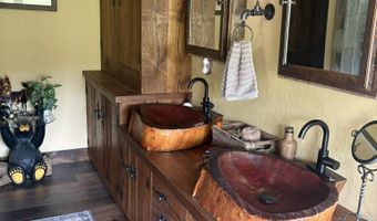 5 Tracy Ln, Anaconda, MT 59711