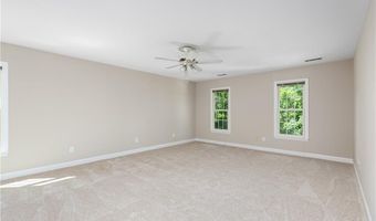 164 Fieldwood Dr, Advance, NC 27006