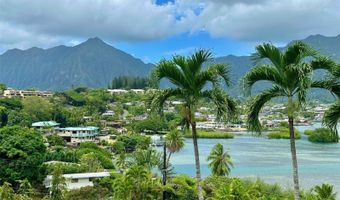 46-40 Konane Pl 3821, Kaneohe, HI 96744