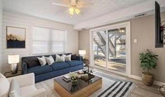 12 6th St, Barnegat, NJ 08005