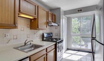 5614 BLOOMFIELD Dr 204, Alexandria, VA 22312