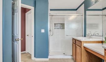 700 Needlegrass Pkwy, Antioch, IL 60002