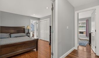 43 Skyline Rd, Bangor, ME 04401