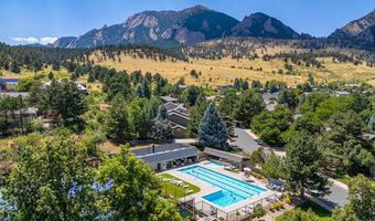 1117 Barberry Ct, Boulder, CO 80305