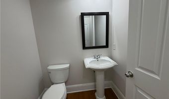 5140 Meridian Ln, Alpharetta, GA 30022