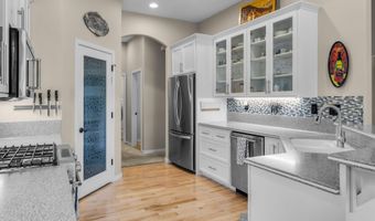 19465 Ironwood Cir, Bend, OR 97702