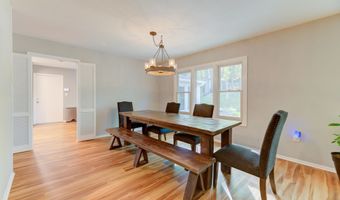 33 Imperia Pl, Aberdeen, NJ 07747