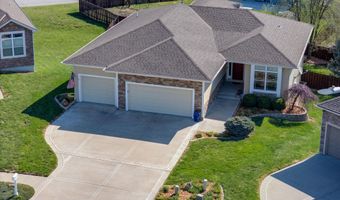 16657 Sandstone Cir, Basehor, KS 66007