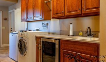 4924 Orchard Bench Rd, Basin, WY 82410